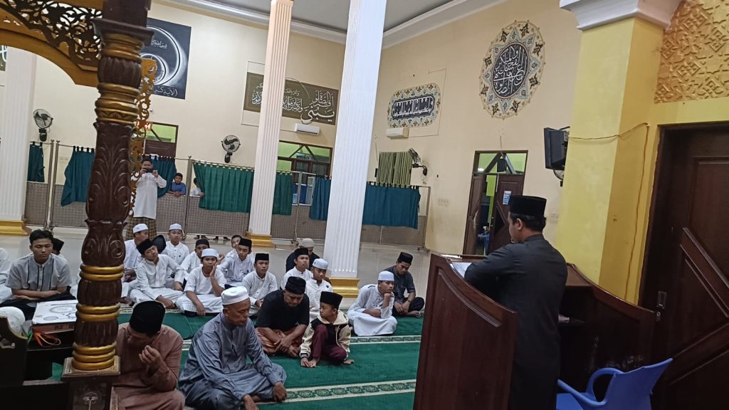 Tausiah Muh. Ikhsan, Mahasiswa STAIL yang bertugas menjadi Mujahid Ramadhan di Kampus Pratama Hidayatullah Batu Kajang